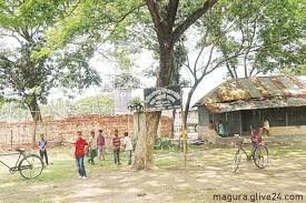 মাদ্রাসার গা ঘেঁষে ইটভাটা ধুলা ধোঁয়ায় শিশুদের ভোগান্তি