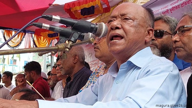 সরকারকে পদত্যাগ করানো এখন জাতির ইমানি দায়িত্ব